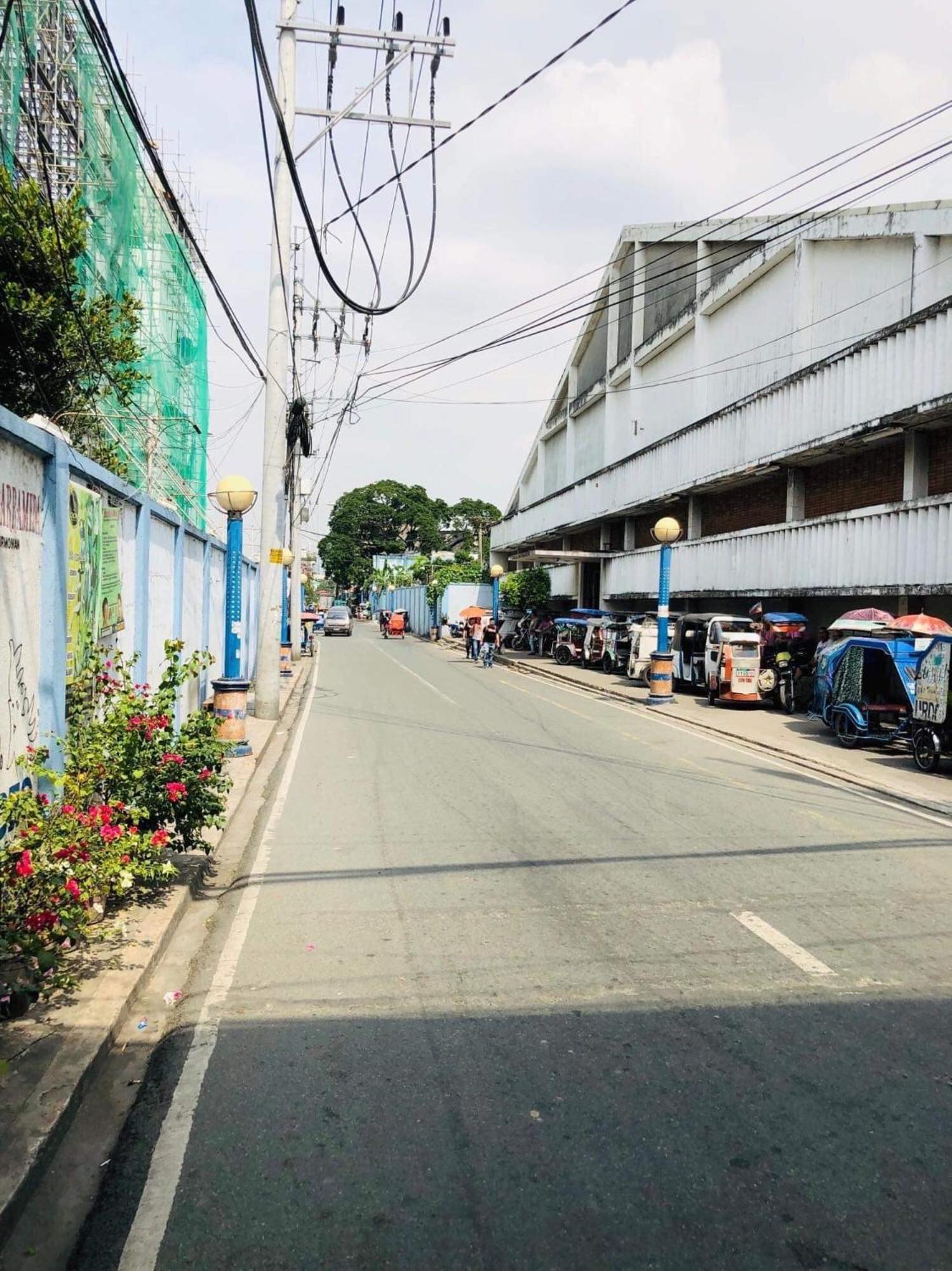 Appartamento The Mansion - Backpackers Near Airport Manila Esterno foto